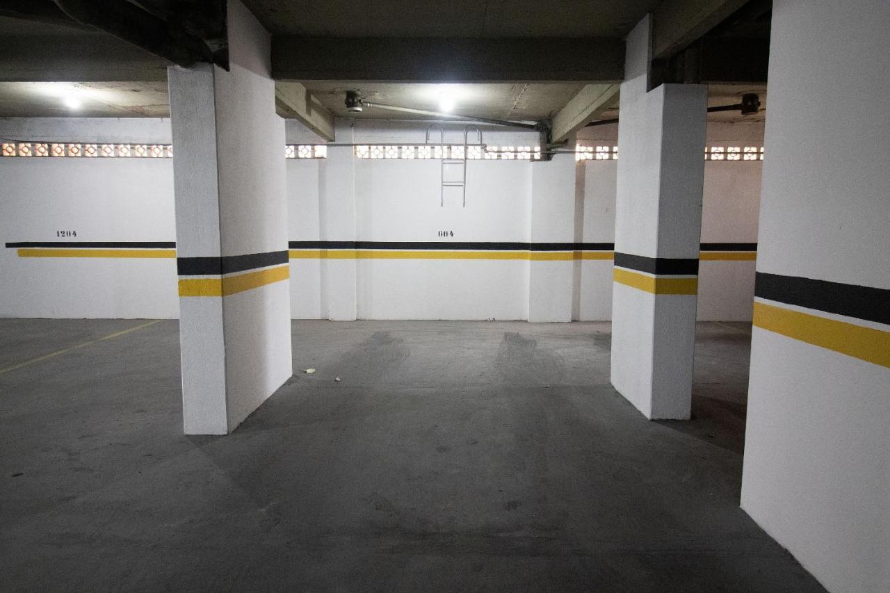 Bk64 - Prox Calcadao, 2 Dorm Climatizados * Balneario Camboriu