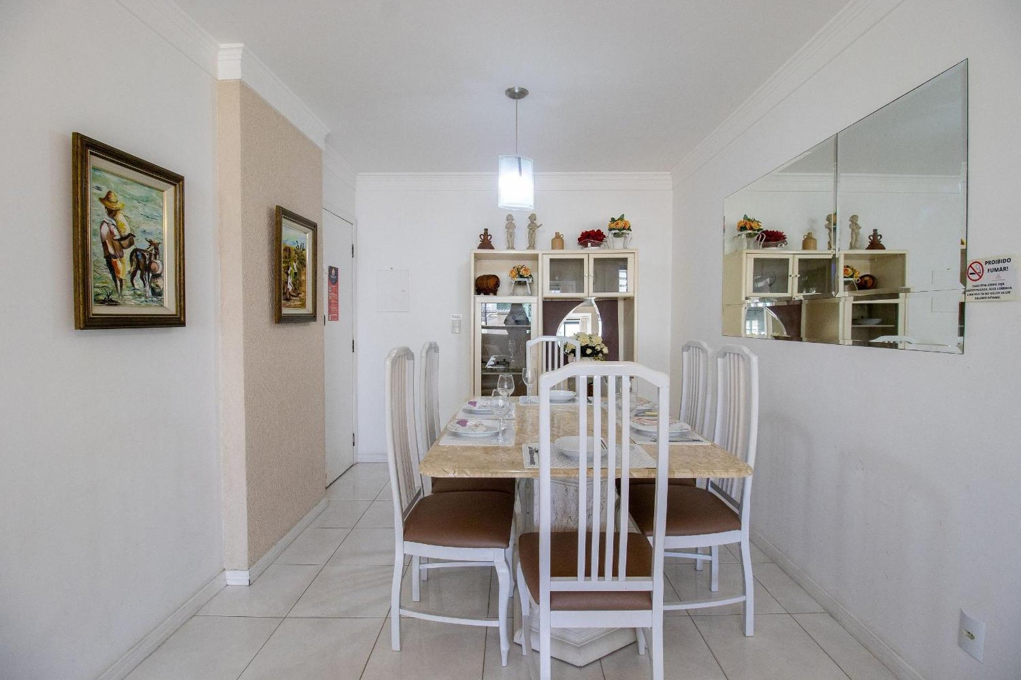 Bk64 - Prox Calcadao, 2 Dorm Climatizados * Balneario Camboriu