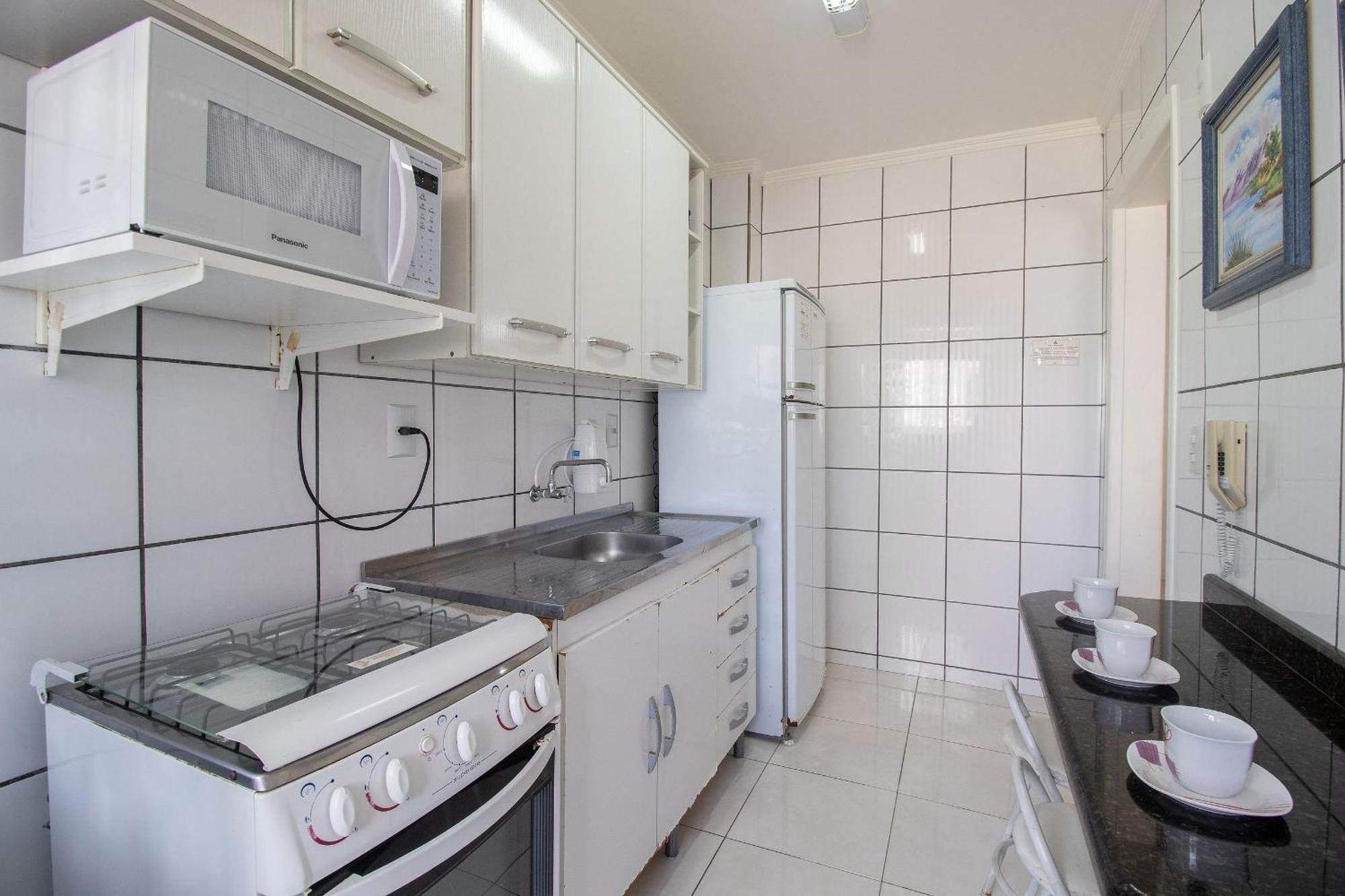 Bk64 - Prox Calcadao, 2 Dorm Climatizados Balneario Camboriu