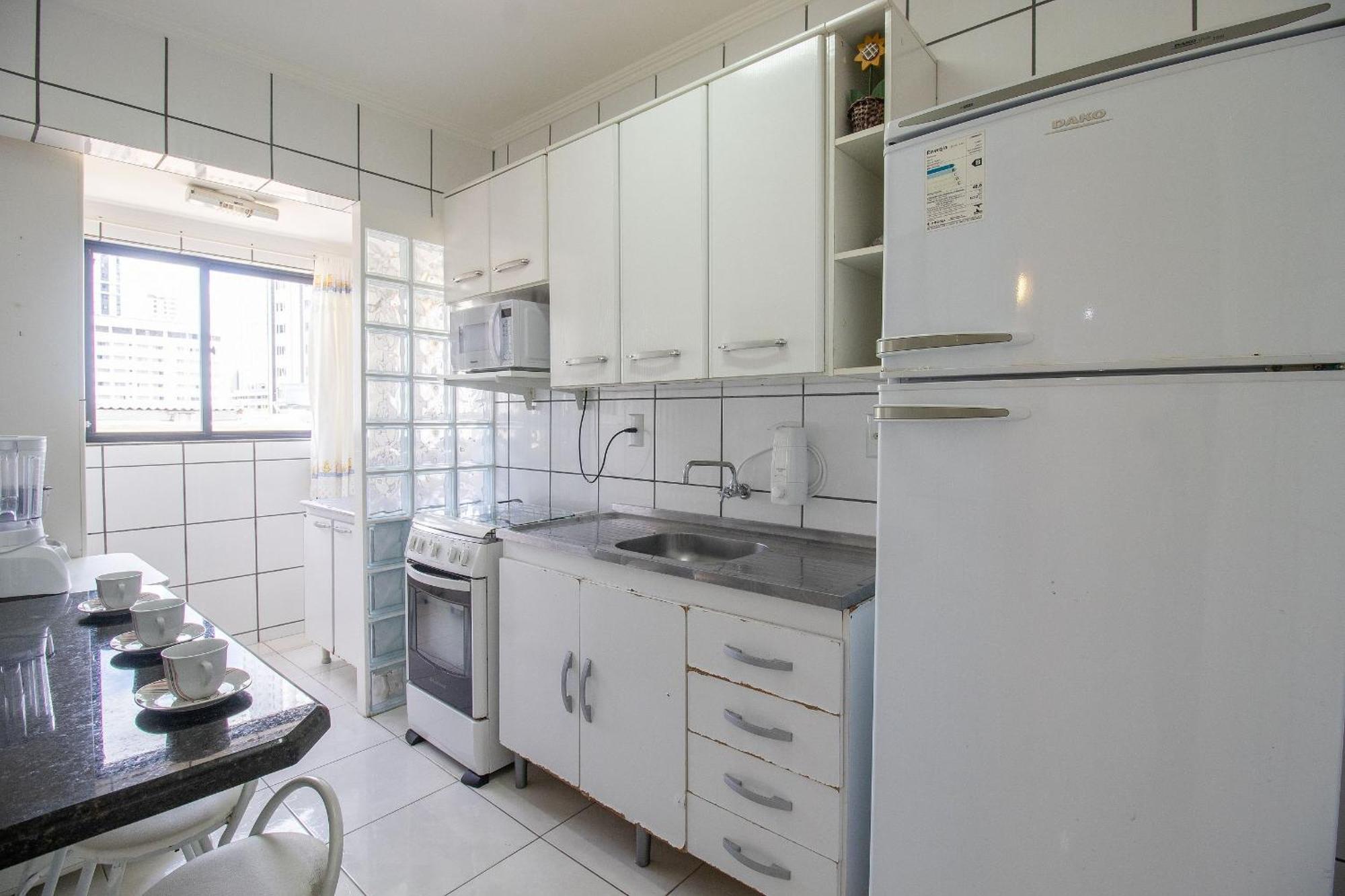 Bk64 - Prox Calcadao, 2 Dorm Climatizados *